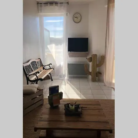아파트 Cocon Avec Balcon Clim Proche Centre *
